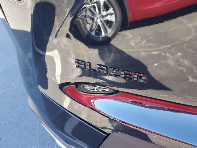 Used 2023 Chevrolet Blazer LT w/ Convenience Package FWD image 7
