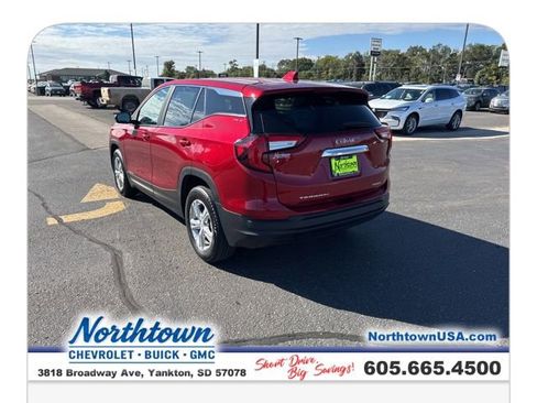 Certified 2024 GMC Terrain SLE image 7
