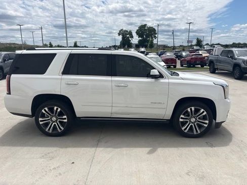 Used 2019 GMC Yukon Denali w/ Denali Ultimate Package AWD/4WD image 2