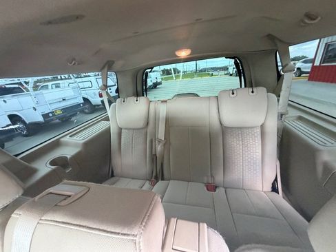 Used 2016 Ford Expedition EL XL AWD/4WD image 12