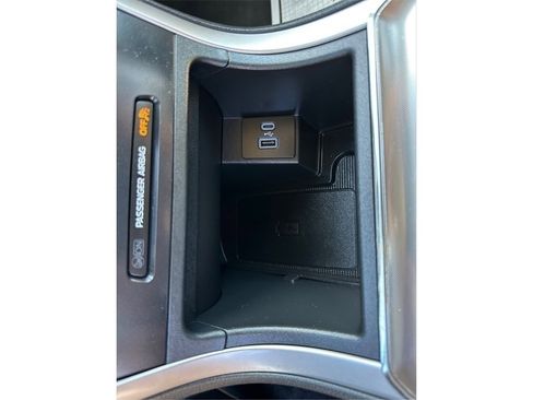 Certified 2022 Ford Edge SEL w/ Convenience Package image 27