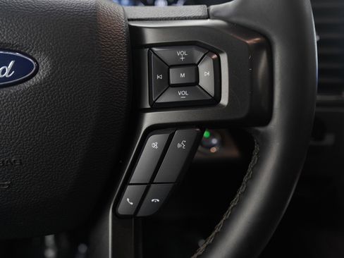 Used 2020 Ford Expedition Limited image 26