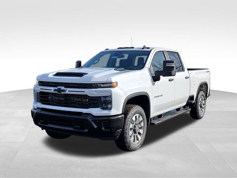 New 2026 Chevrolet Silverado 2500 Custom w/ Custom Value Package AWD/4WD image 5