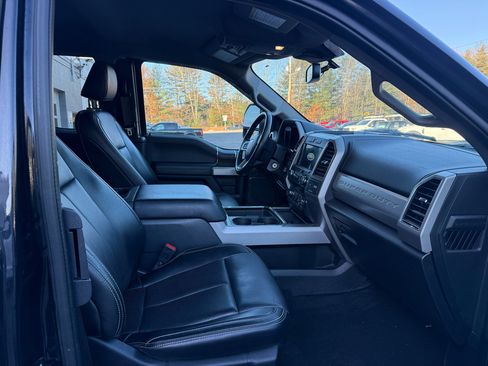 Used 2021 Ford F350 Lariat w/ Lariat Value Package image 19