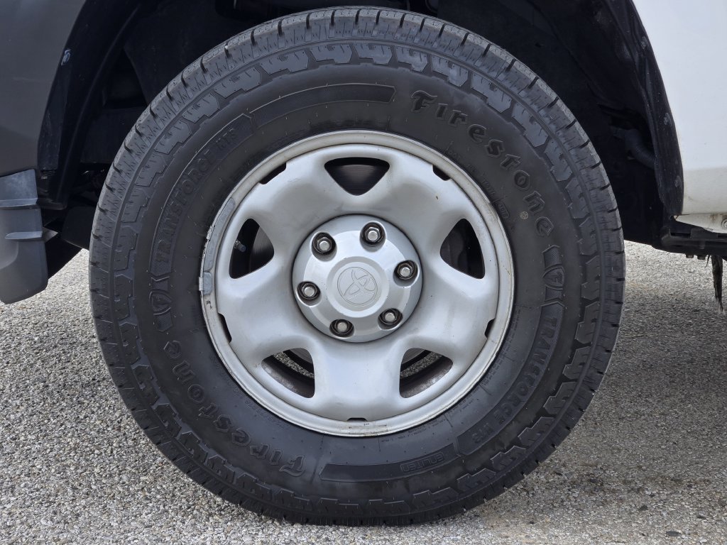 Used 2022 Toyota Tacoma SR RWD image 12
