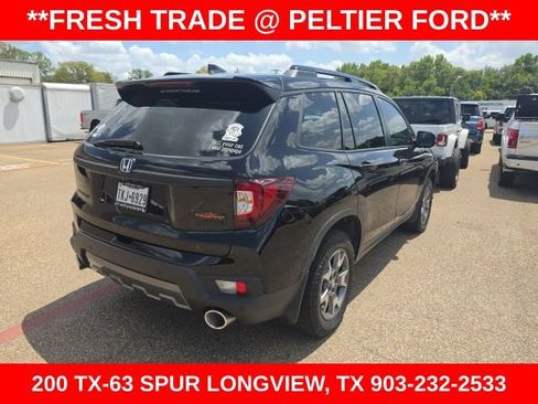 Used 2022 Honda Passport TrailSport image 12