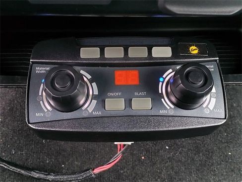 Used 2024 Ford F350 XLT w/ FX4 Off-Road Package image 19