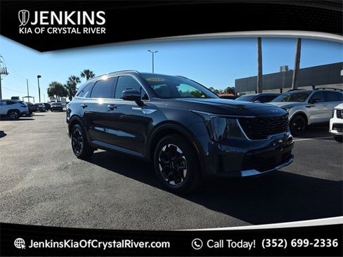 Certified 2024 Kia Sorento S w/ Panoramic Sunroof Package image 1