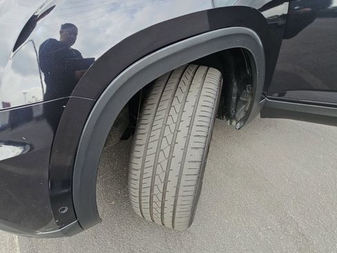 Used 2019 Volkswagen Atlas SEL Premium AWD/4WD image 34
