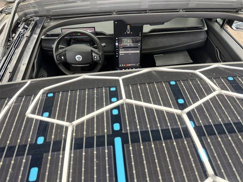 Used 2023 Fisker Ocean One image 20