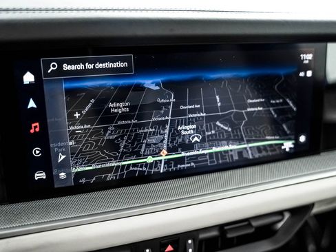 Certified 2024 Porsche Cayenne AWD/4WD image 22