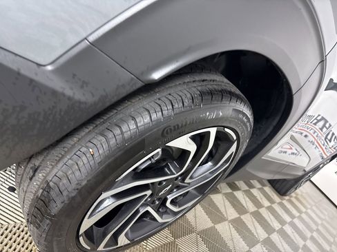 Used 2025 Chevrolet TrailBlazer RS image 30