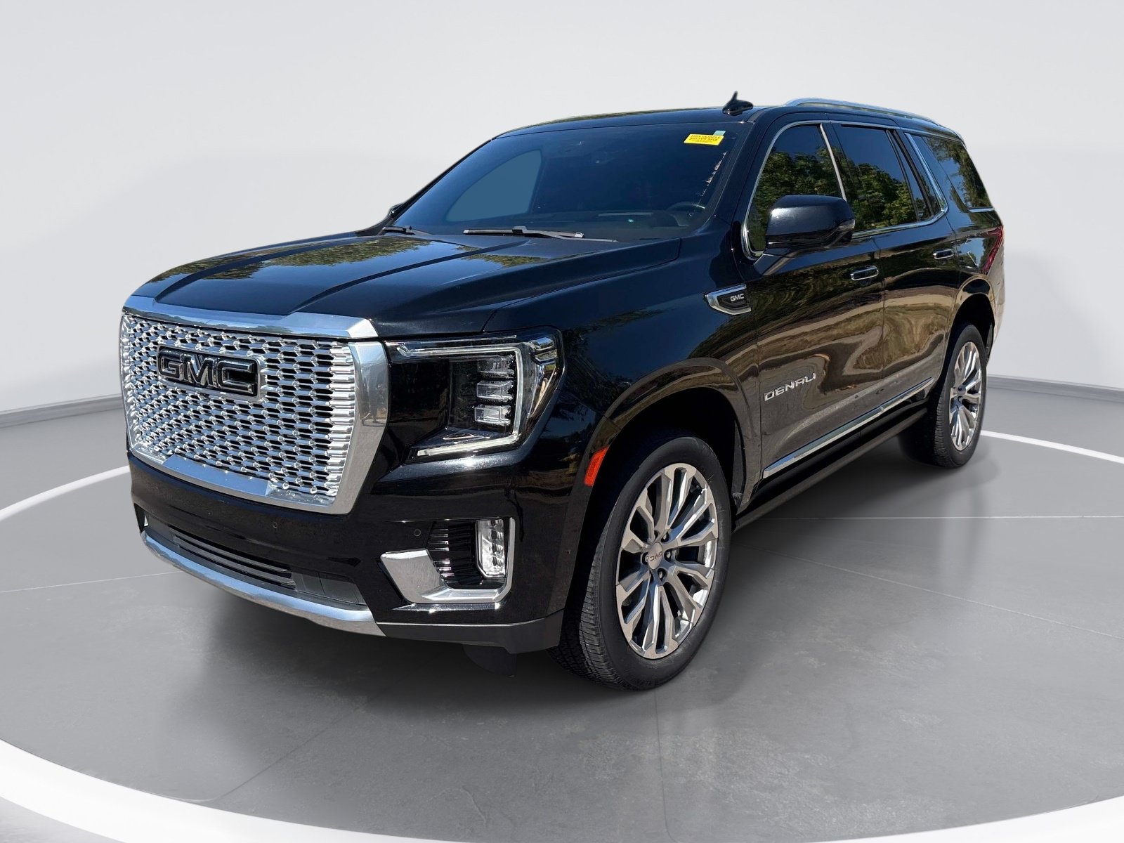 Used 2022 GMC Yukon Denali AWD/4WD image 3