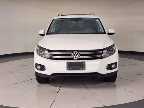 Used 2016 Volkswagen Tiguan SE FWD image 9