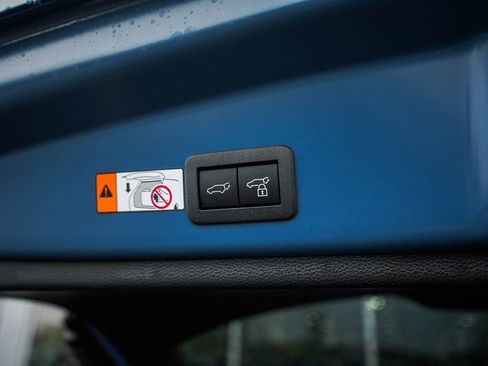 New 2026 Toyota Corolla Cross XLE image 9