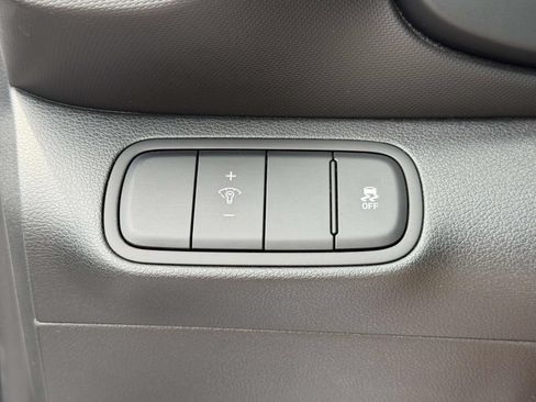 Certified 2023 Hyundai Venue SEL w/ Cargo Package FWD image 21