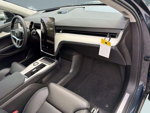 New 2026 Volvo EX90 Ultra AWD/4WD image 31