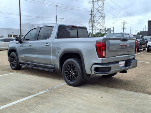 Used 2024 GMC Sierra 1500 Elevation w/ Preferred Package RWD image 4