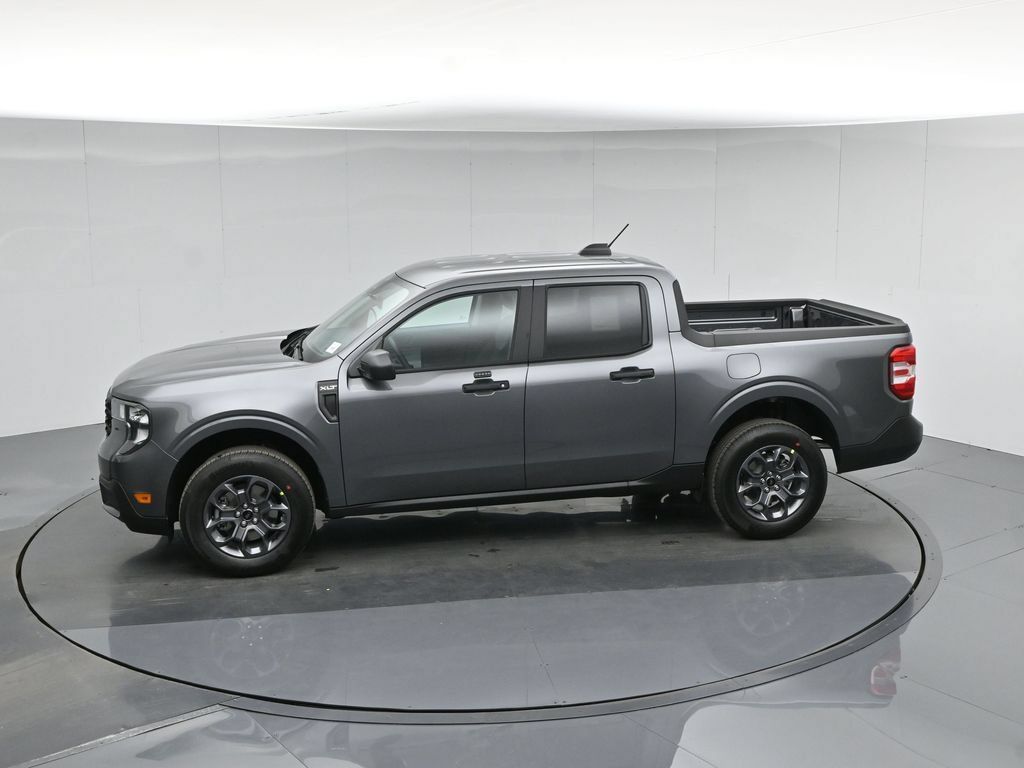 Certified 2026 Ford Maverick XLT FWD image 43