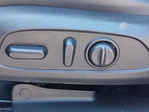 Used 2019 GMC Acadia Denali w/ Technology Package image 11