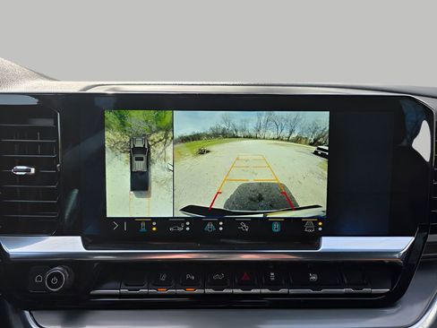 Used 2024 Chevrolet Silverado 2500 High Country image 31