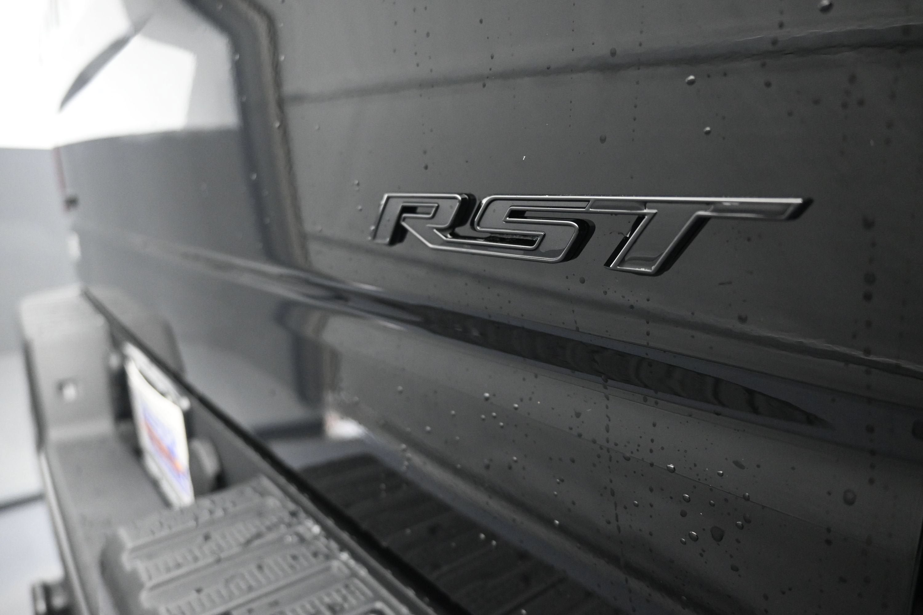 New 2026 Chevrolet Silverado 1500 RST AWD/4WD image 39