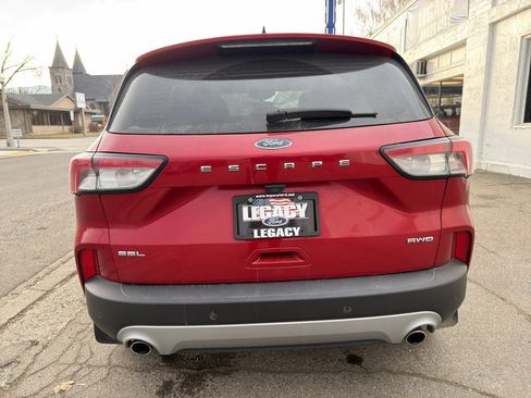 Used 2022 Ford Escape SEL w/ Technology Package image 6