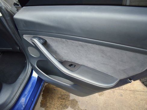 Used 2021 Tesla Model 3 Performance AWD/4WD image 34
