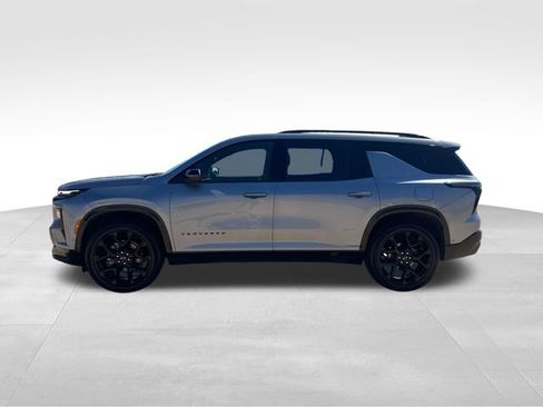 Used 2026 Chevrolet Traverse RS AWD/4WD image 3
