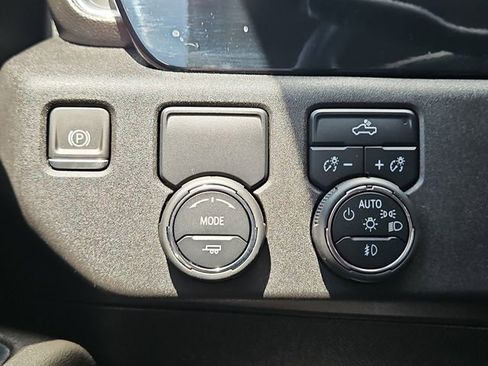 Used 2024 Chevrolet Silverado 1500 RST image 24