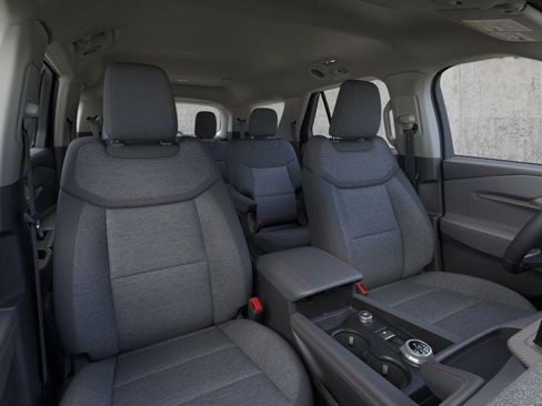 New 2026 Ford Explorer Active RWD image 10