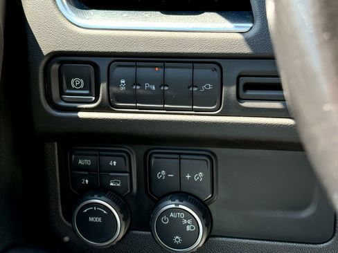 Certified 2021 Chevrolet Tahoe RST AWD/4WD image 27