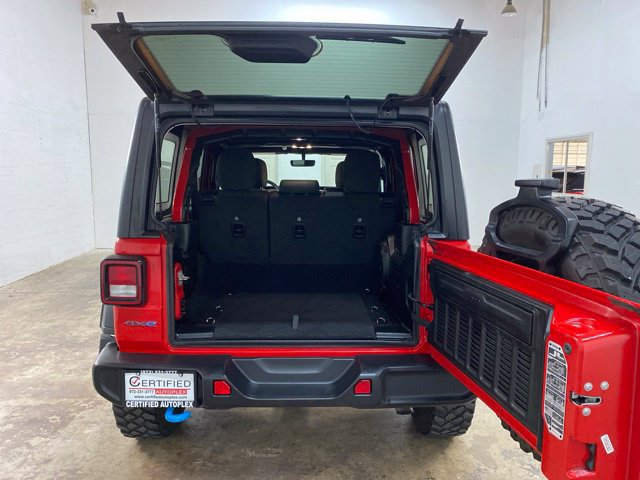 Used 2023 Jeep Wrangler Unlimited w/ 8.4" Radio Group AWD/4WD image 9