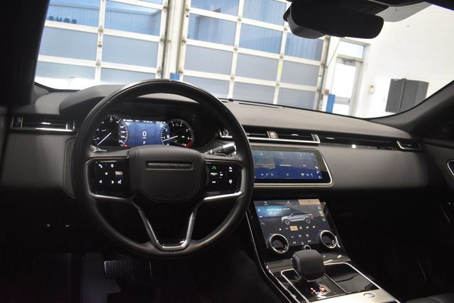 Used 2021 Land Rover Range Rover Velar R-Dynamic S AWD/4WD image 23