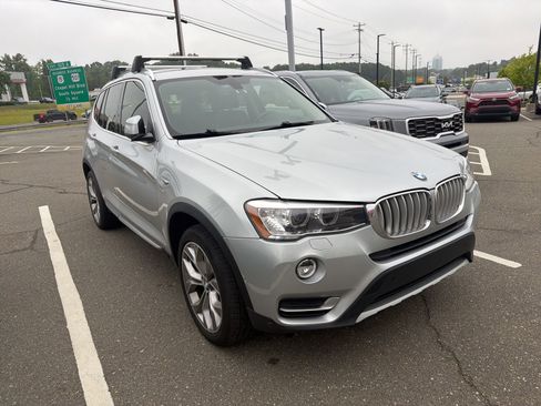 Used 2016 BMW X3 xDrive35i AWD/4WD image 2