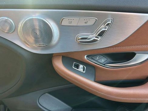 Used 2019 Mercedes-Benz C 300 4MATIC Cabriolet image 23