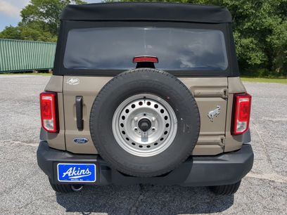 New 2025 Ford Bronco 4-Door