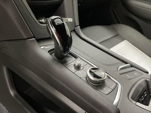 Certified 2025 Cadillac XT5 Sportv w/ Technology Package image 23