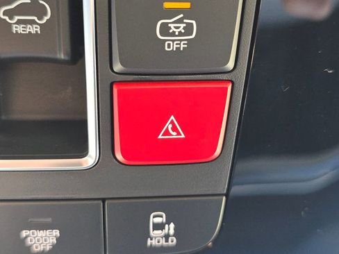 New 2026 Kia Carnival SX Prestige image 31