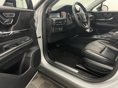 Used 2020 Lincoln Corsair AWD w/ Equipment Group 101A image 16