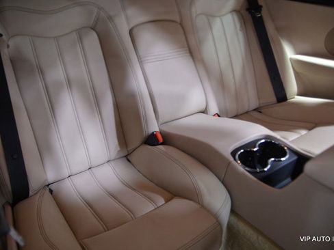 Used 2011 Maserati GranTurismo S image 32