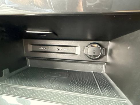Certified 2024 Volkswagen Tiguan SE AWD/4WD image 25