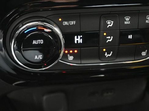 New 2026 Chevrolet Trax ACTIV FWD image 24