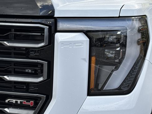 New 2026 GMC Sierra 2500 AT4 w/ AT4 Premium Plus Package image 6