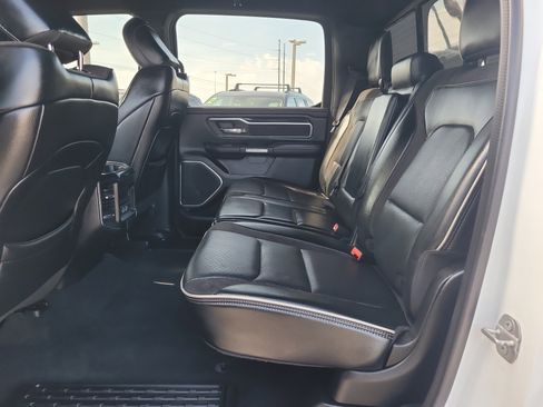 Used 2022 RAM 1500 Laramie w/ Sport Appearance Package image 12