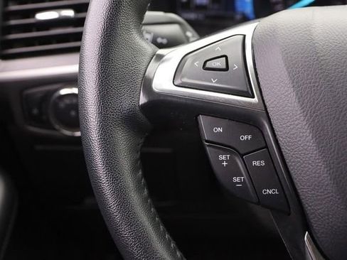 Certified 2024 Ford Edge SEL image 11