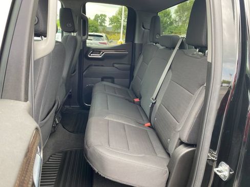Certified 2025 Chevrolet Silverado 1500 LT AWD/4WD image 18