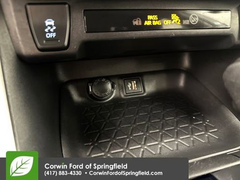 Used 2024 Toyota RAV4 XLE image 25