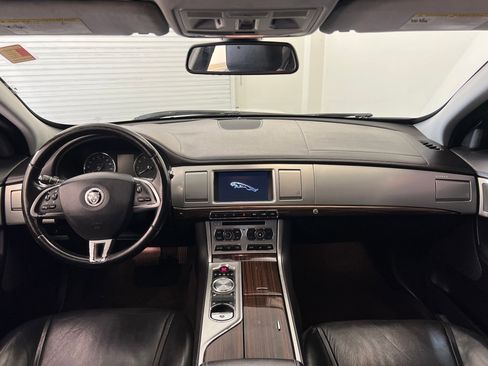 Used 2013 Jaguar XF 3.0 image 16