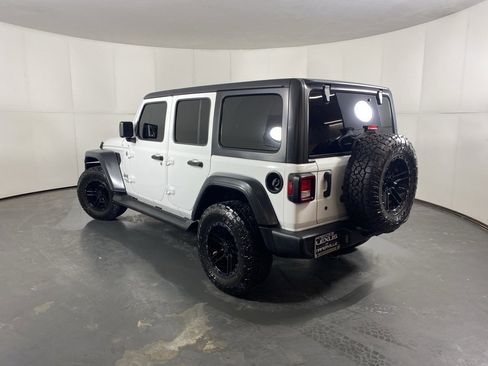 Used 2019 Jeep Wrangler Unlimited Sport S image 10